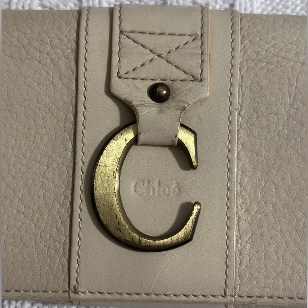 Chloé Beige Leather Long Wallet with Gold C - Picture 4 of 12